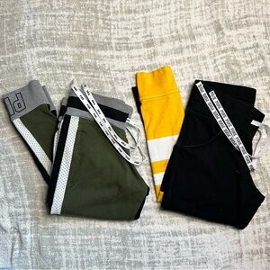 2* PINK Victoria's Secret • Yoga Compression Leggings • Size XS